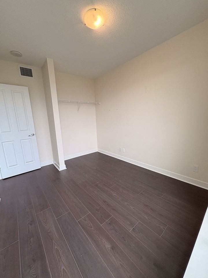 30 Brentwood Common Nw - Photo 2 of 13