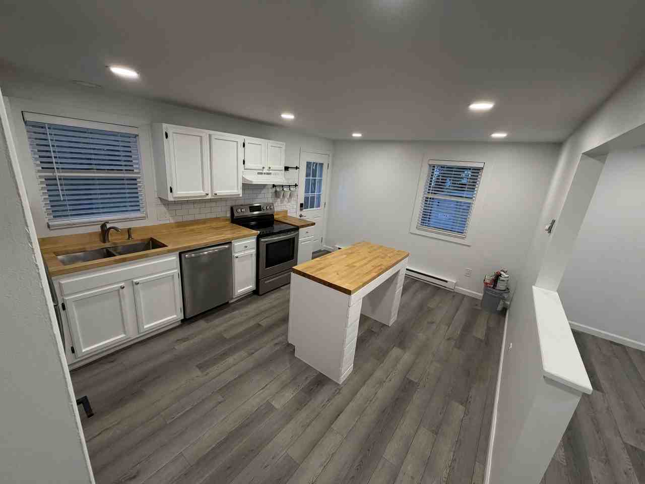 52 Price St #B - Photo 5 of 24