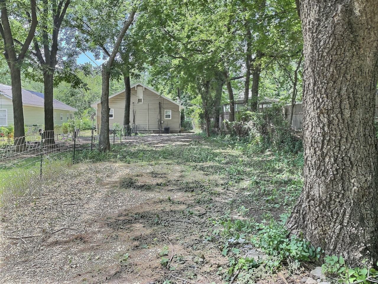 53 N Xanthus Ave #NA - Photo 7 of 8