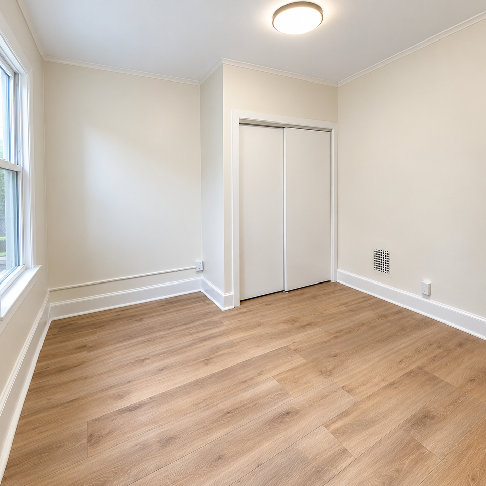 880 1st Ave #2 - Photo 2 of 9