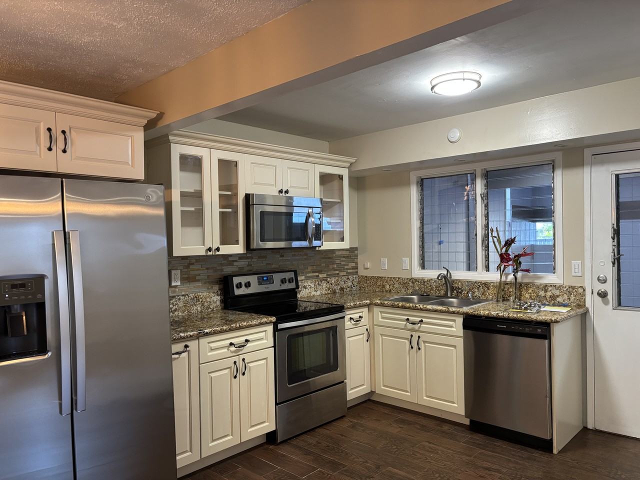 95-625 Nawenewene Cir #313 - Photo 2 of 11