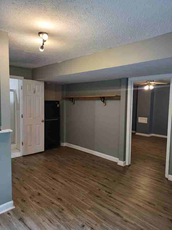 16112 Mcconnell Dr #NA - Photo 4 of 17
