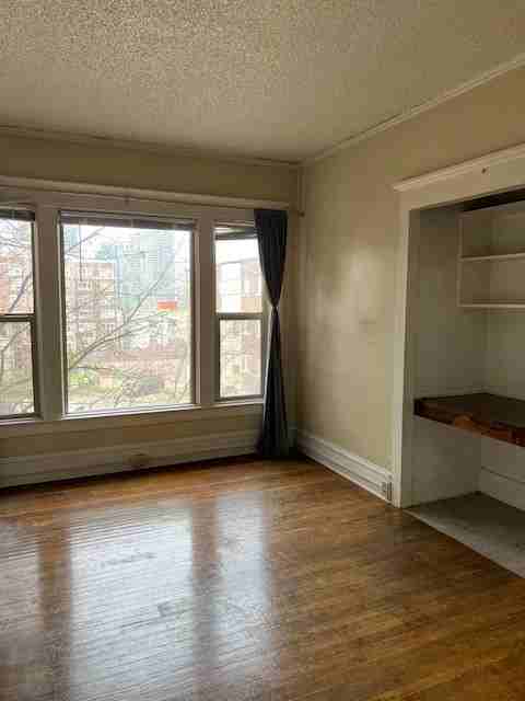 1716 Boylston Ave #202 - Photo 4 of 6