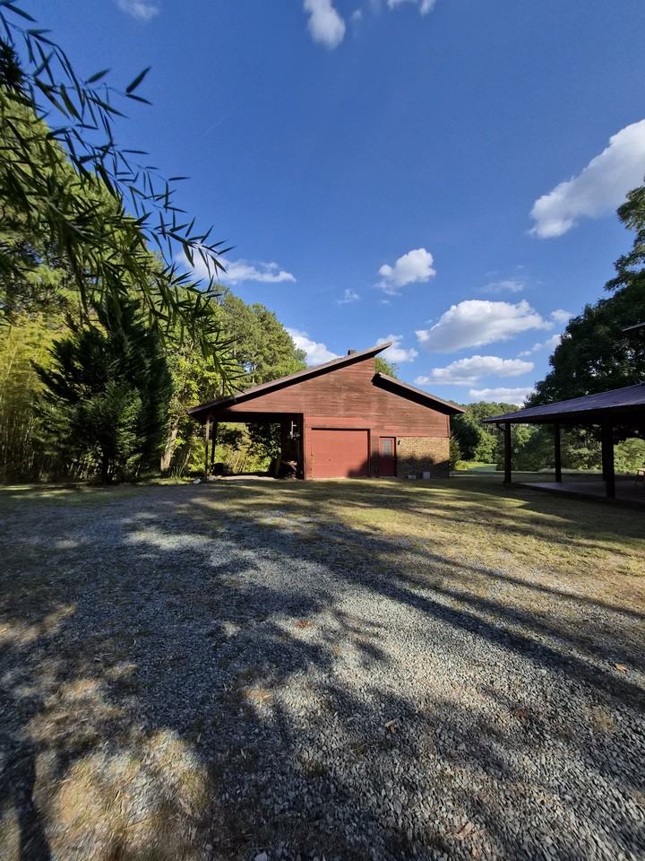 244 Deerfield Rd #NA - Photo 3 of 18