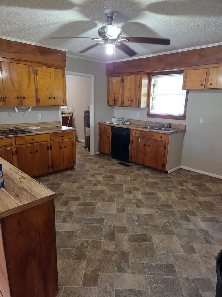 3621 Us Highway 431 #NA - Photo 5 of 15