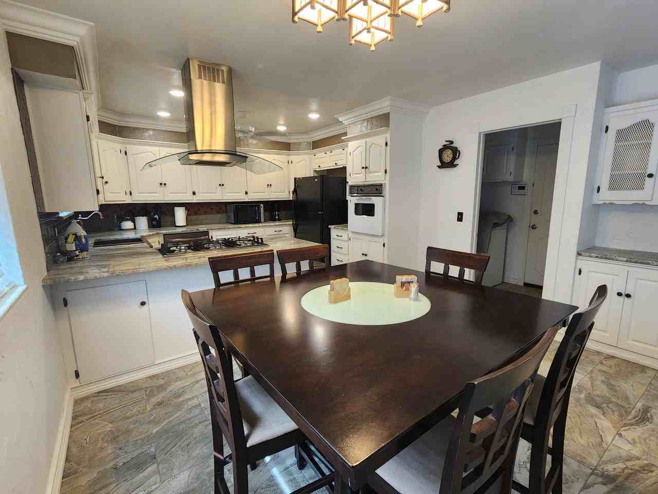 4907 N Vermont Ave #NA - Photo 3 of 25