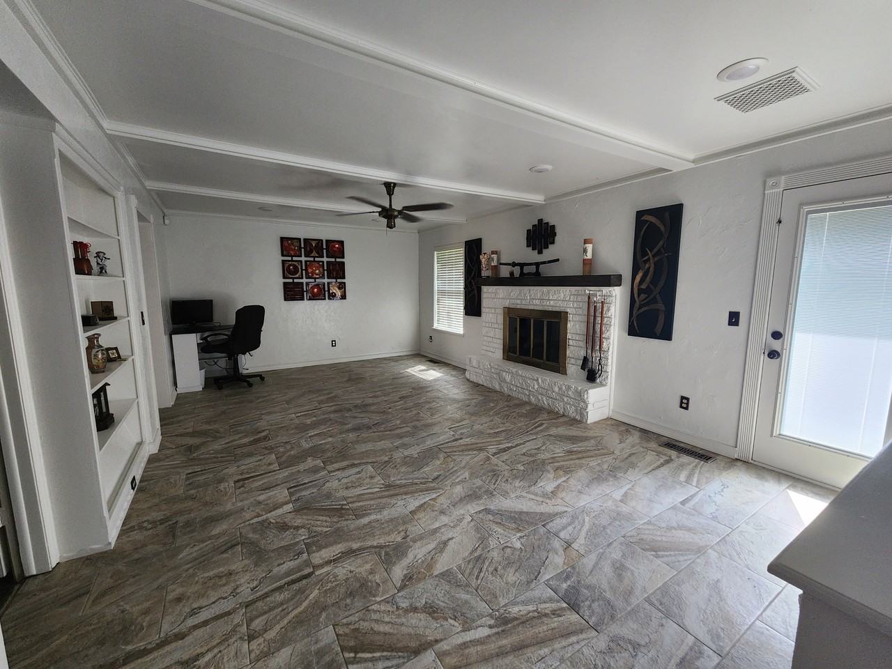 4907 N Vermont Ave #NA - Photo 7 of 25
