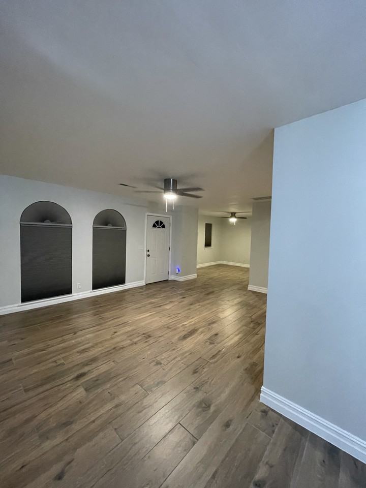 12914 E 33rd St #NA - Photo 7 of 25