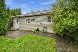 featured image of 311 S Baker St #C