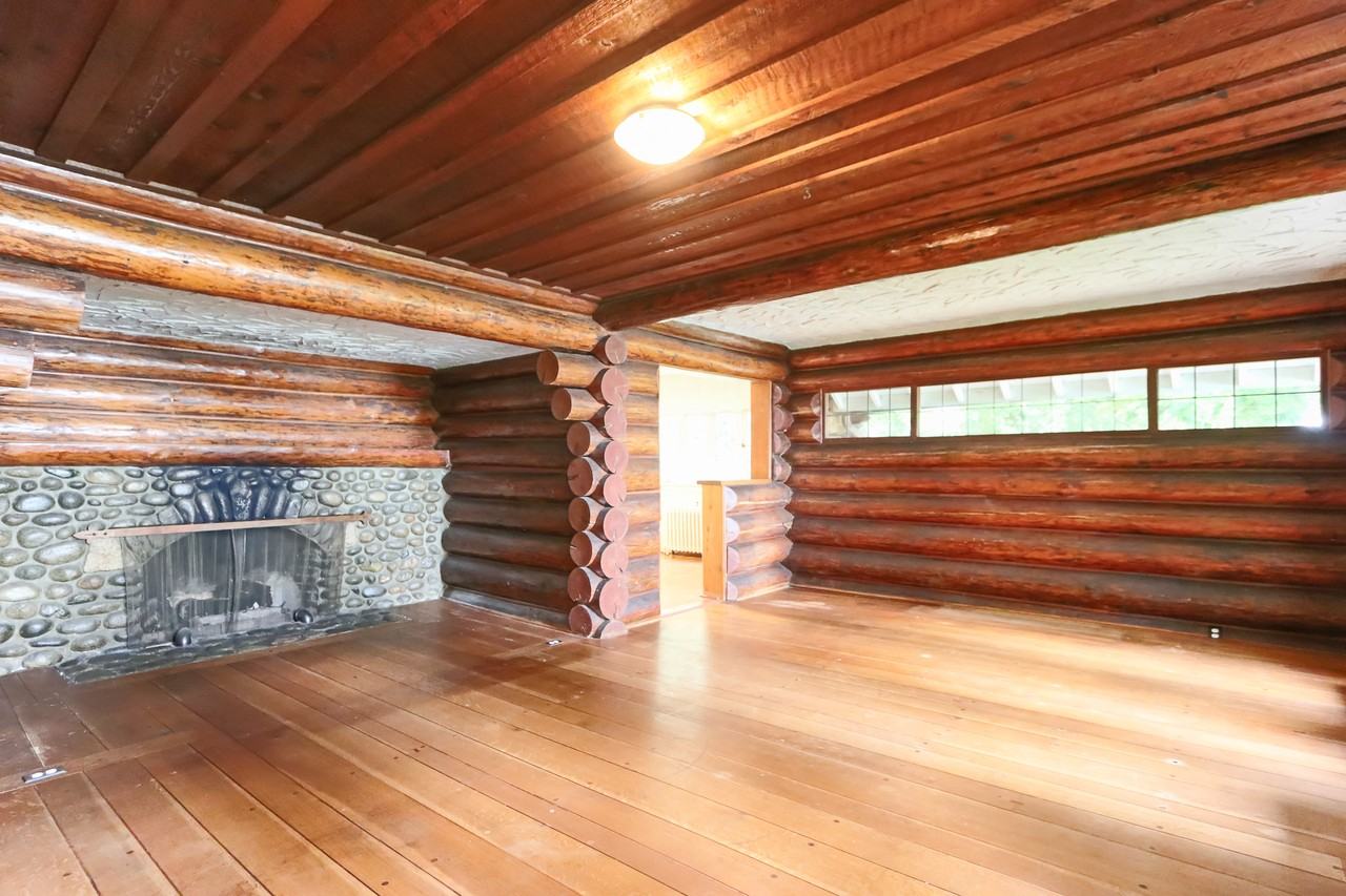 5252 Marine Drive - Photo 3 of 29