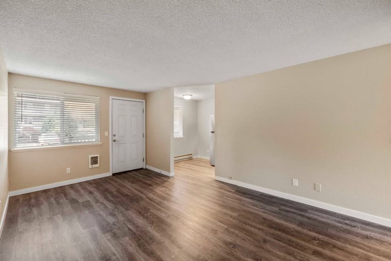Canyon Ridge Apartments - Photo 5 of 27