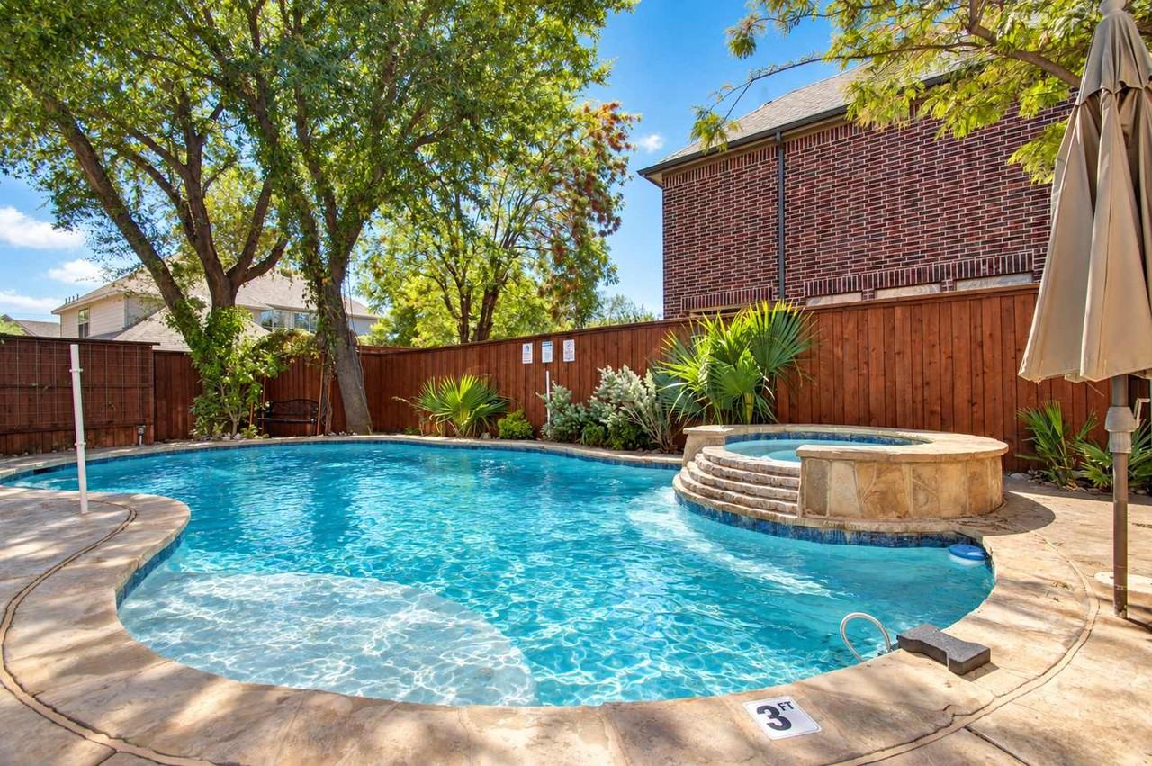 9312 Warm Springs Cir #NA - Photo 3 of 44