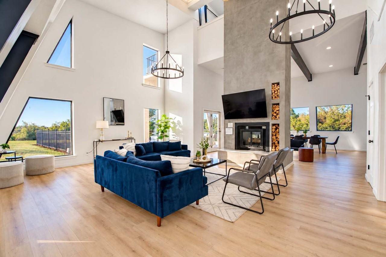 211 Goodson Way #NA - Photo 2 of 48
