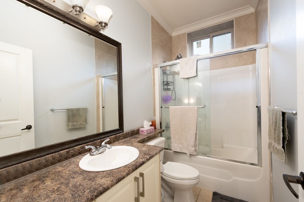 17551 Abbey Drive - Photo 4 of 9