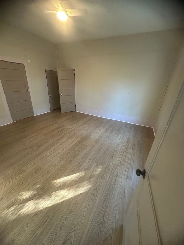 507 E Hickory St #4 - Photo 3 of 4