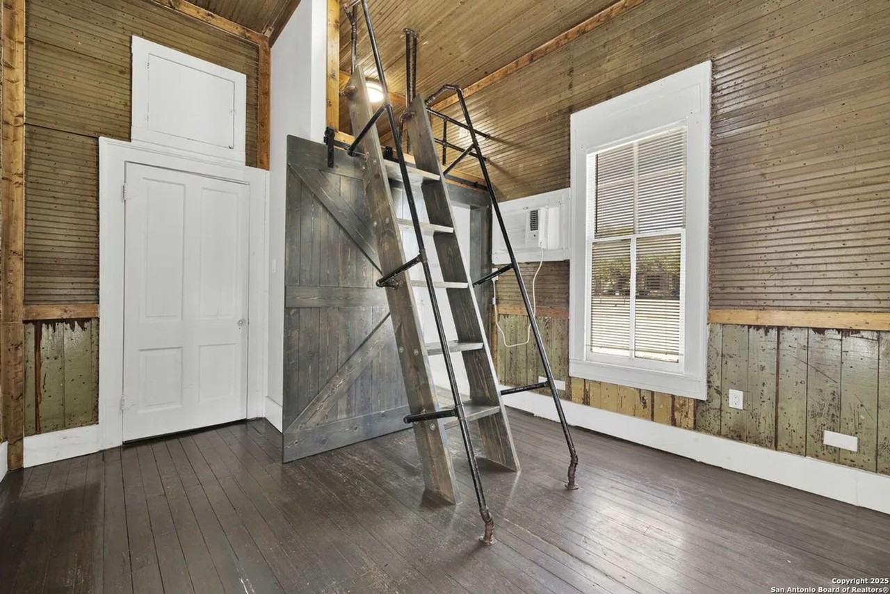 121 Howard St #1 - Photo 4 of 8