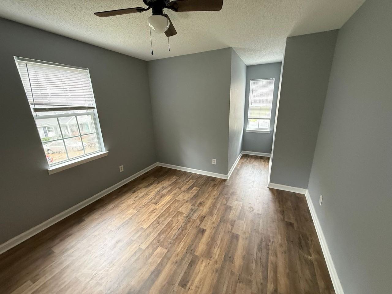 7410 Prindle Lake Dr - Photo 3 of 8