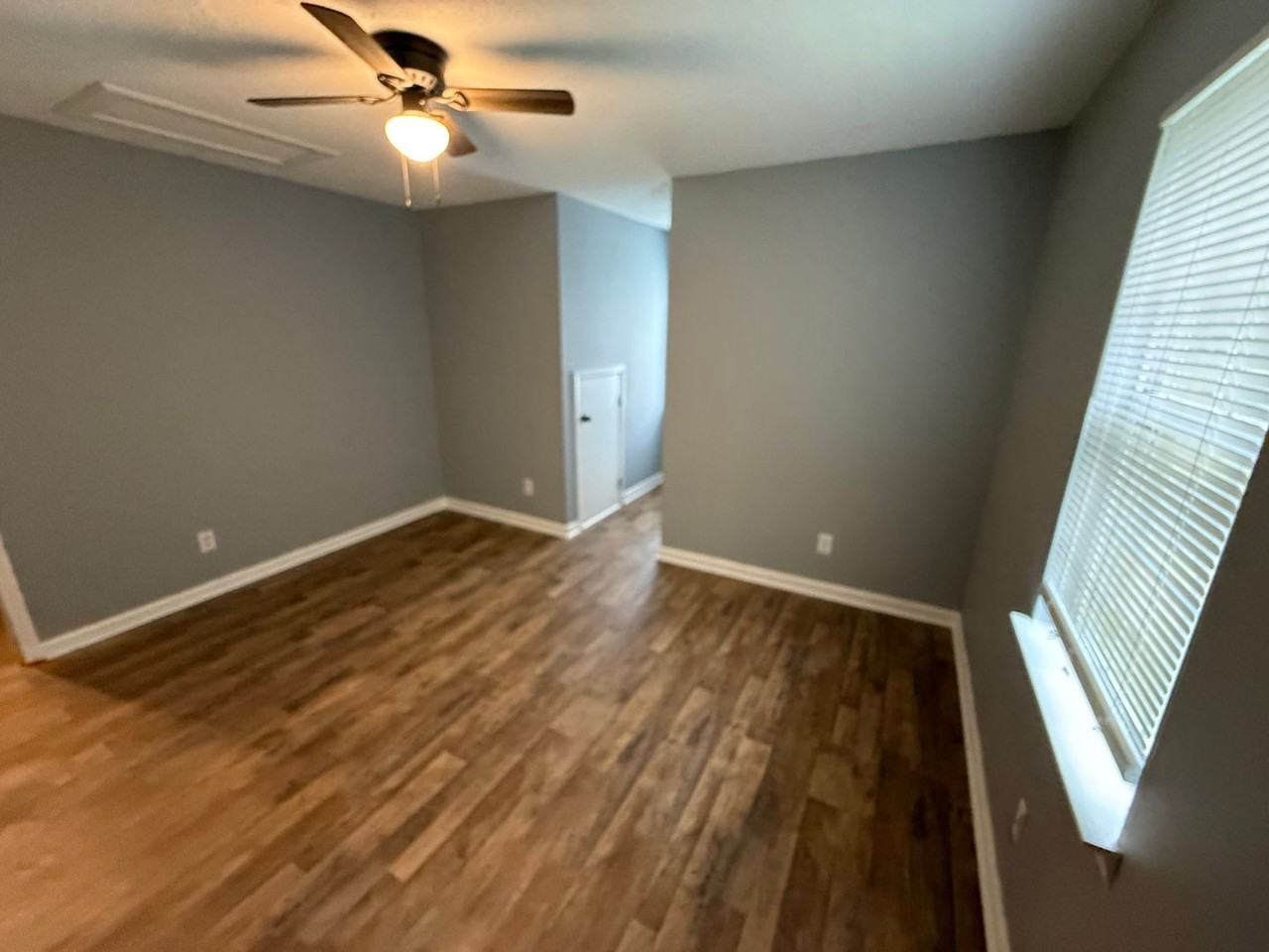 7410 Prindle Lake Dr - Photo 4 of 8