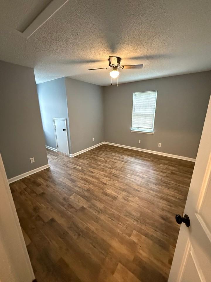 7410 Prindle Lake Dr - Photo 5 of 8