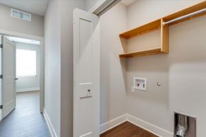 featured image of 1902 N Reece St