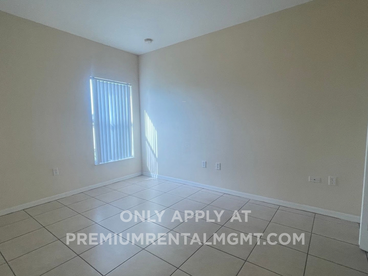 818 Fraser Dr - Photo 2 of 18