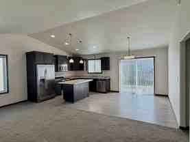 951 Eaglewood Ave W - Photo 1 of 1