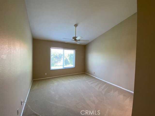 23822 Villena - Photo 6 of 8