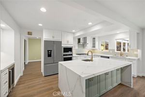 featured image of 20152 Redlands Dr