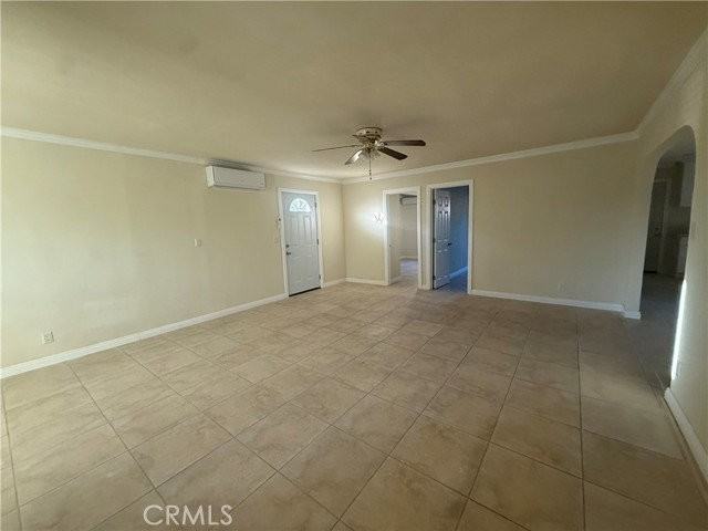 855 League Ave - Photo 3 of 8
