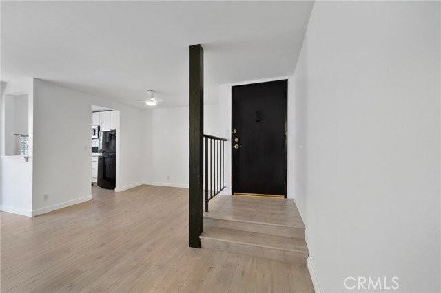 11212 Summertime Ln - Photo 4 of 8