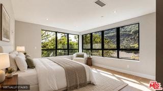 11763 Bellagio Rd - Photo 5 of 8