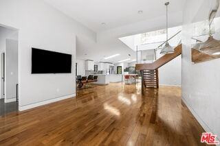 11367 Elderwood St - Photo 2 of 8