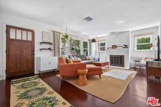 3831 Broadlawn Dr - Photo 4 of 8