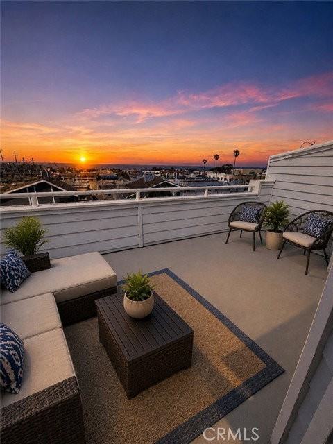 407 Anita St #B - Photo 3 of 8