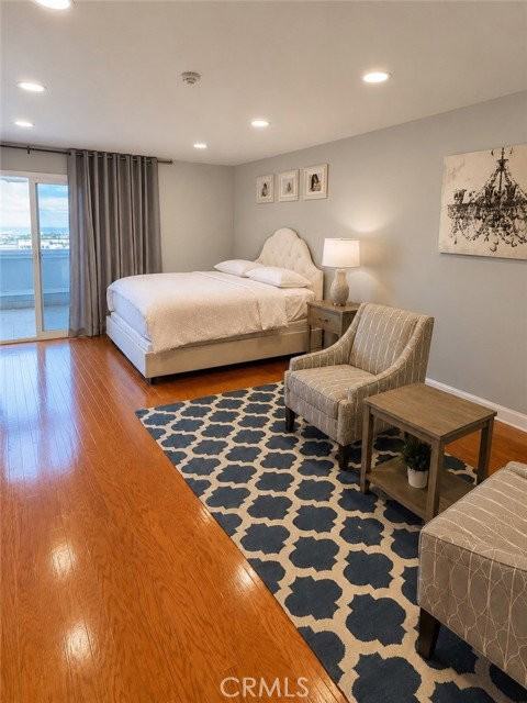 407 Anita St #B - Photo 5 of 8