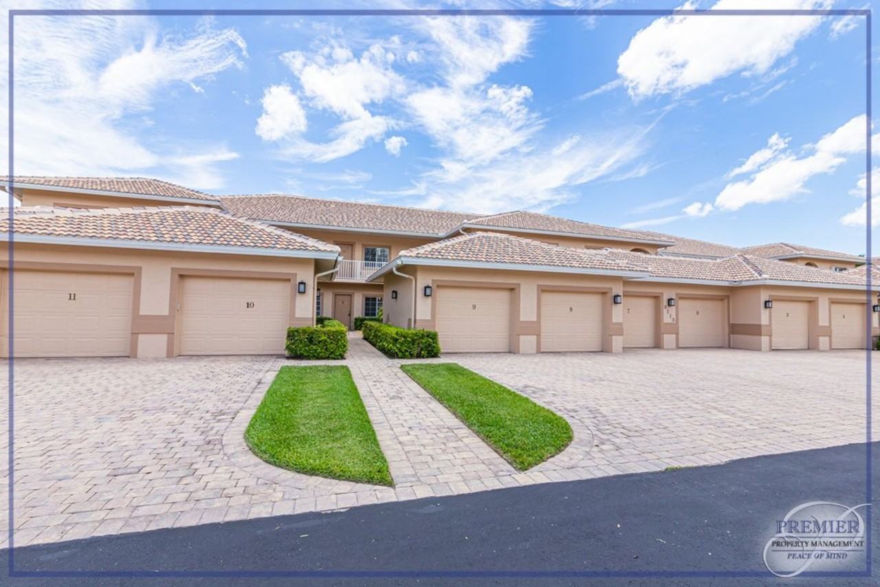 9113 Michael Cir #9 - Photo 4 of 28