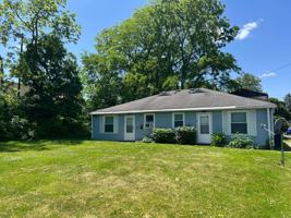 featured image of 33 Stewart Ave N