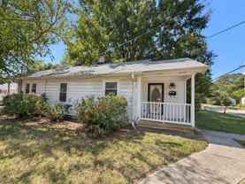 300 Ward St - Photo 1 of 1