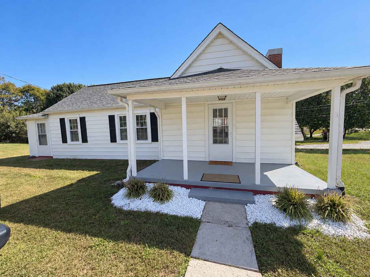 1441 N Graham Hopedale Rd - Photo 2 of 18