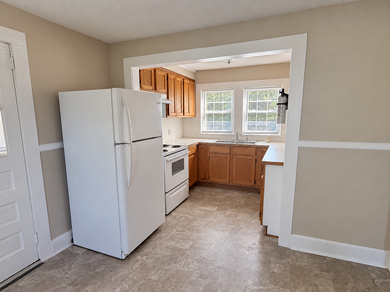 1441 N Graham Hopedale Rd - Photo 5 of 18