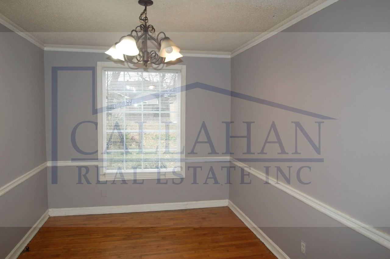 318 E C Ave - Photo 7 of 25