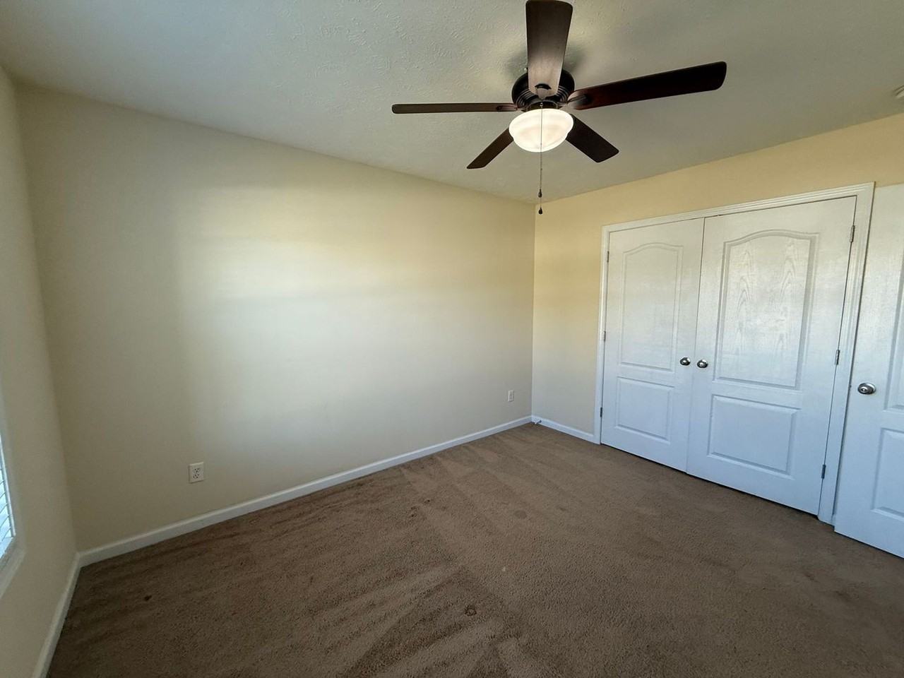 319 Hughes Ln - Photo 5 of 13