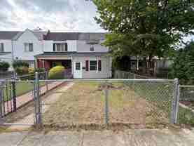 3415 Clay St Ne - Photo 1 of 1