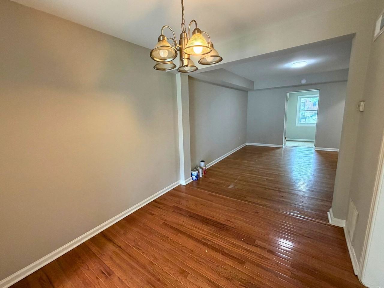 3415 Clay St Ne - Photo 4 of 19