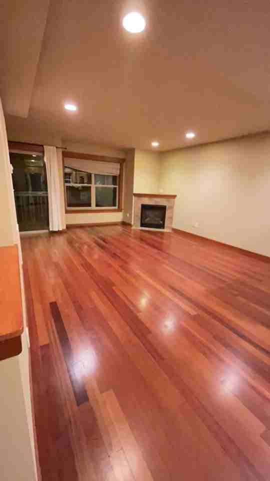 806 Nw 83rd St - Photo 4 of 13