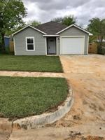 featured image of 835 E Harvey Ave