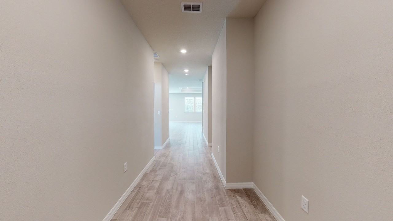 799 La Mancha Dr - Photo 6 of 36