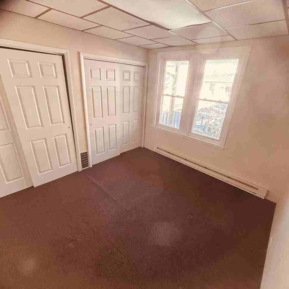 712 Ontario St - Photo 4 of 15