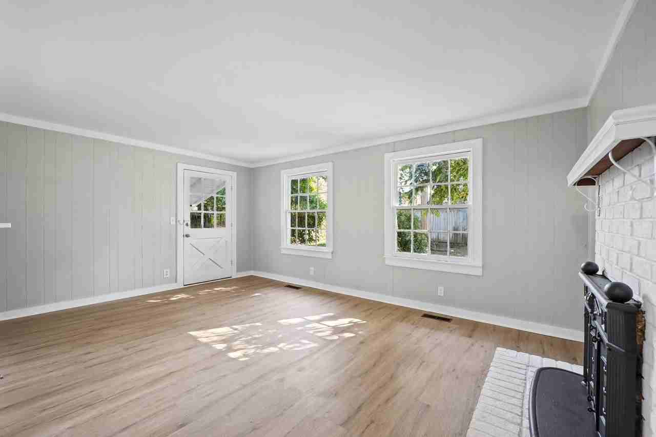 4006 Chaffee Dr - Photo 2 of 20