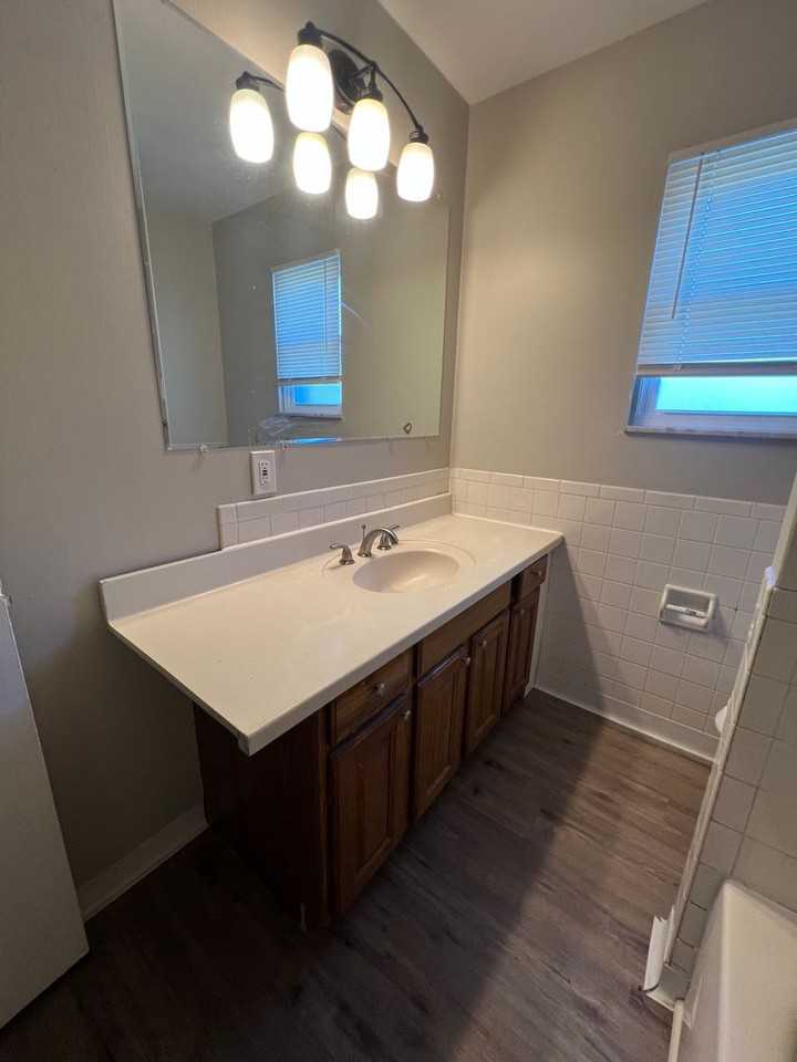 3546 Dorham Pl - Photo 3 of 16